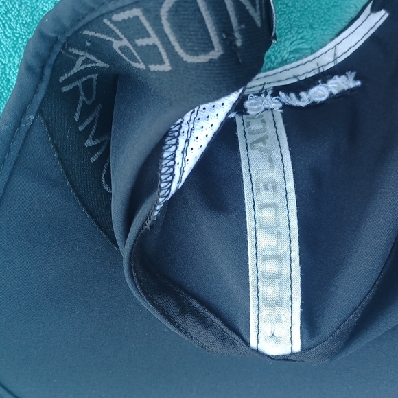 Under Armour women's adjustable hat color black size os - Picture 10 of 10